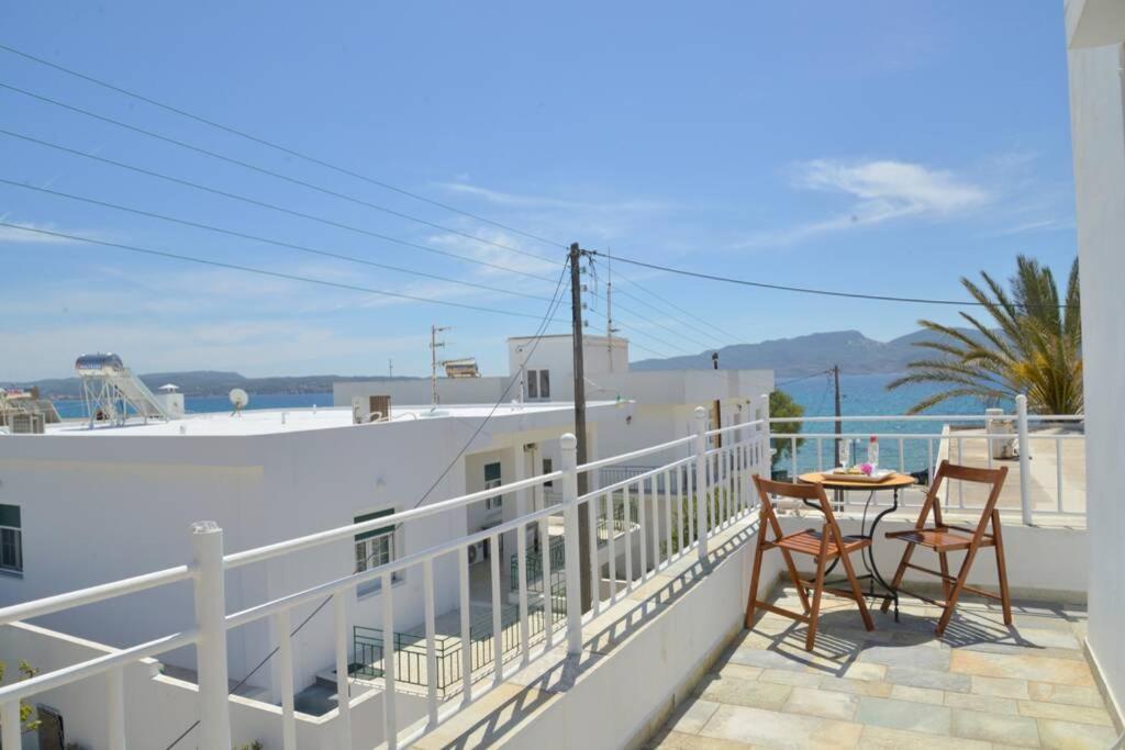 Esperos Seaside Suite In Adamas, Milos Екстер'єр фото