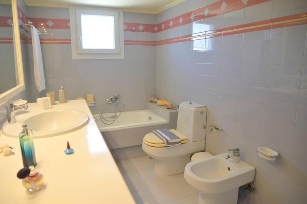 Esperos Seaside Suite In Adamas, Milos Екстер'єр фото