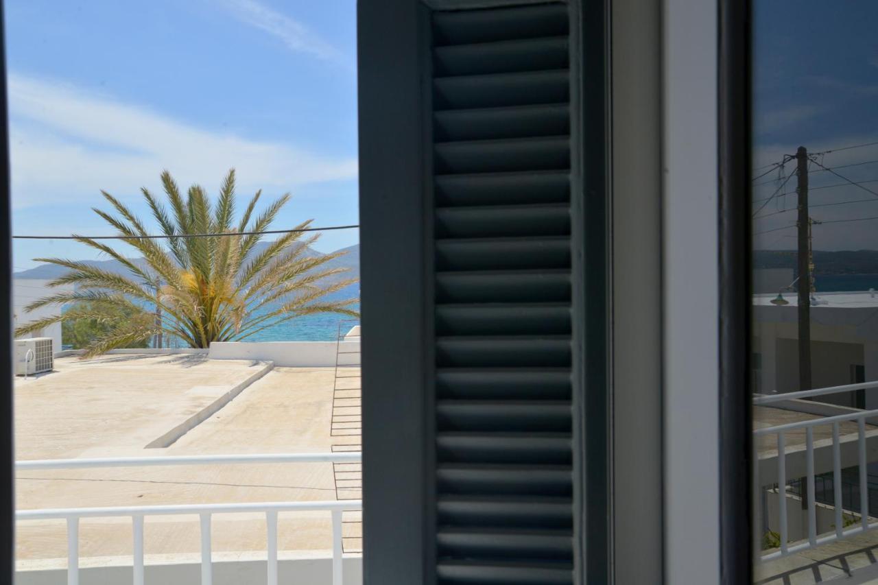 Esperos Seaside Suite In Adamas, Milos Екстер'єр фото