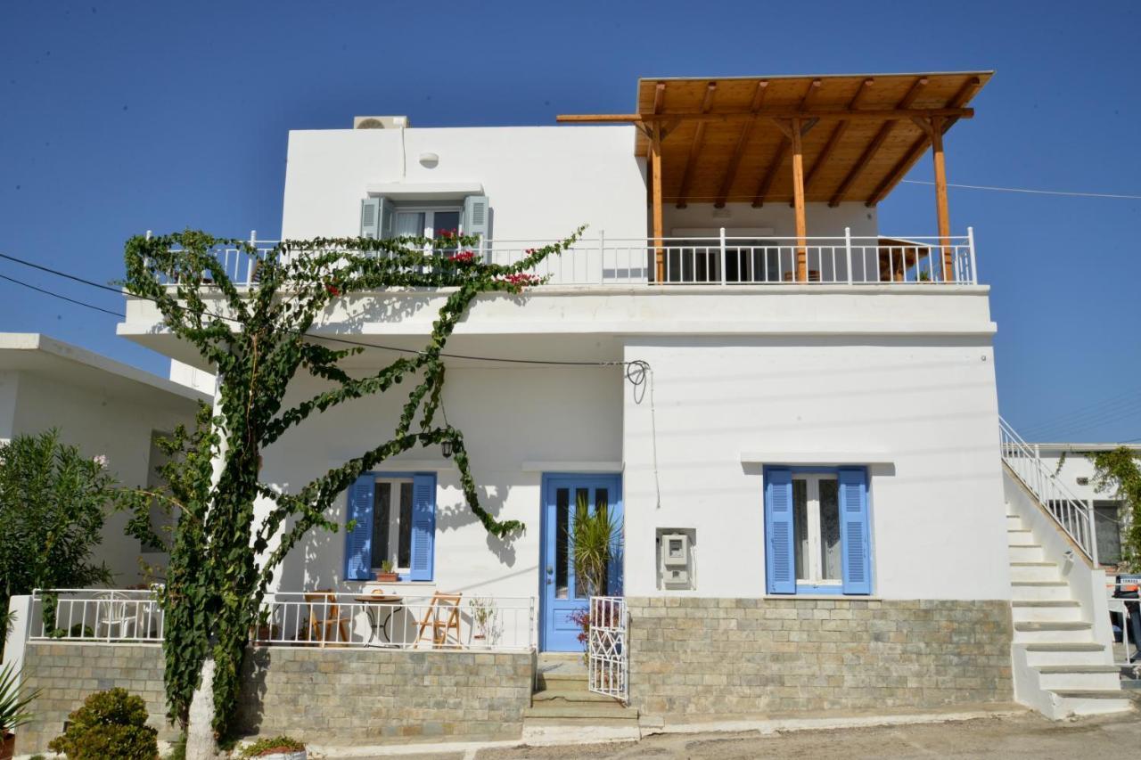 Esperos Seaside Suite In Adamas, Milos Екстер'єр фото